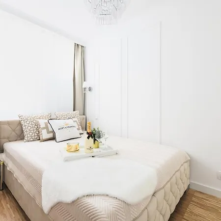 Glam & Modern By Cooee Appartement Warschau