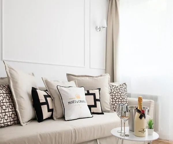 Glam & Modern By Cooee Διαμέρισμα *